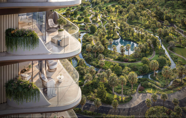 The Mural - Balcony - Forest View